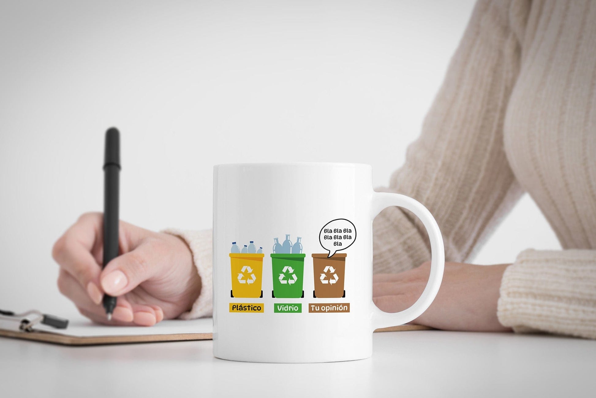 Taza Tu opinión Bla Bla Bla