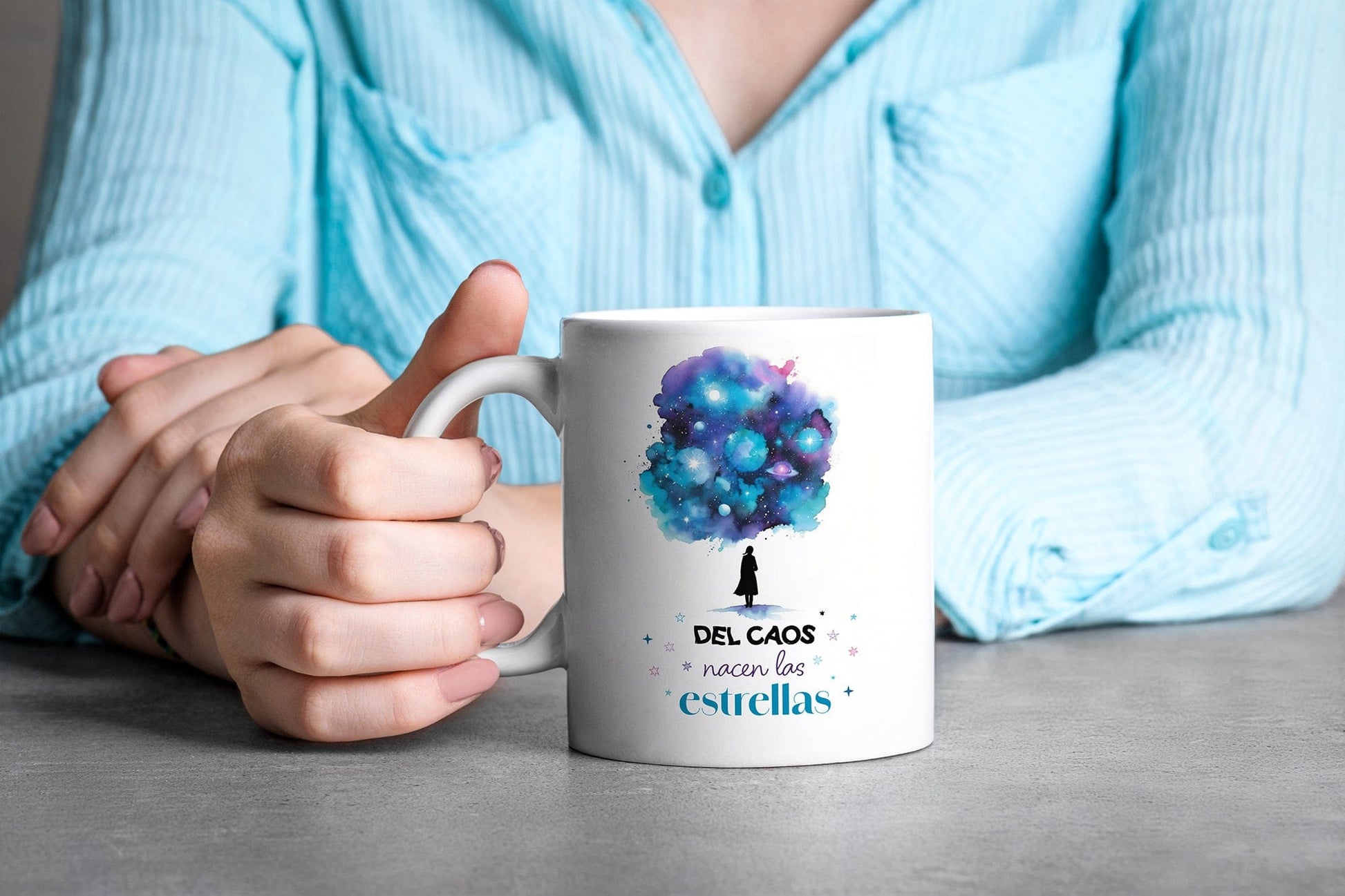 Taza Del caos nacen las estrellas