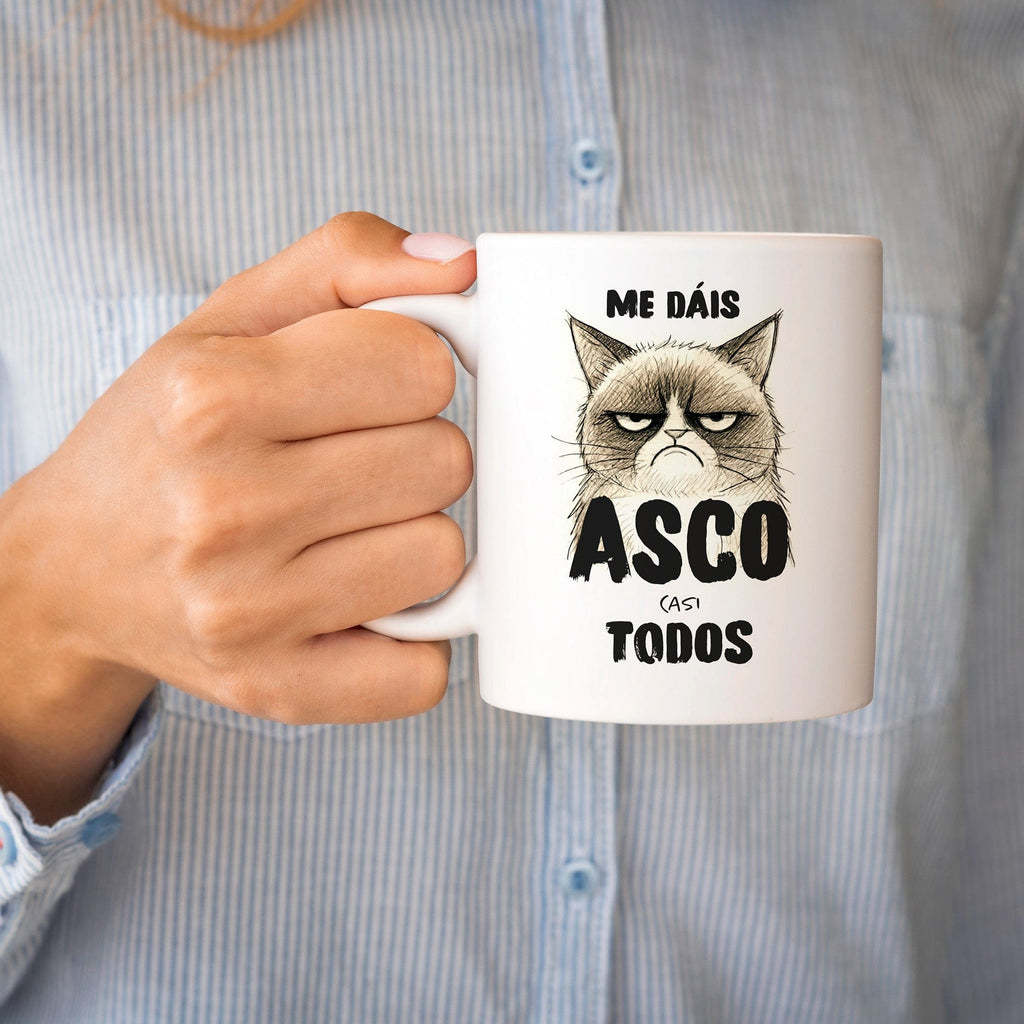 Taza Me dais asco (casi) todos