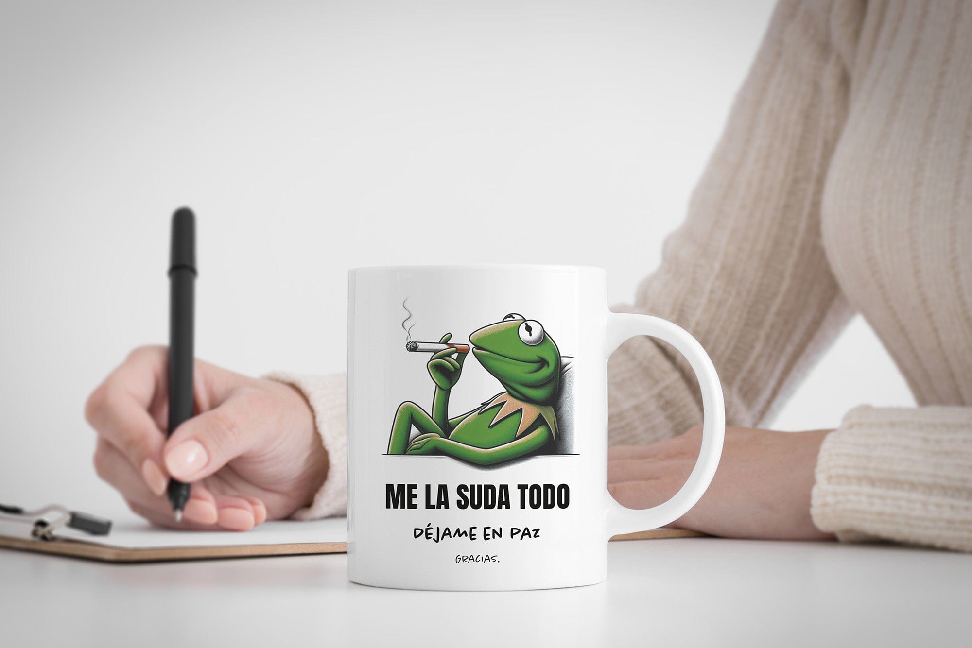 Taza Me la suda todo
