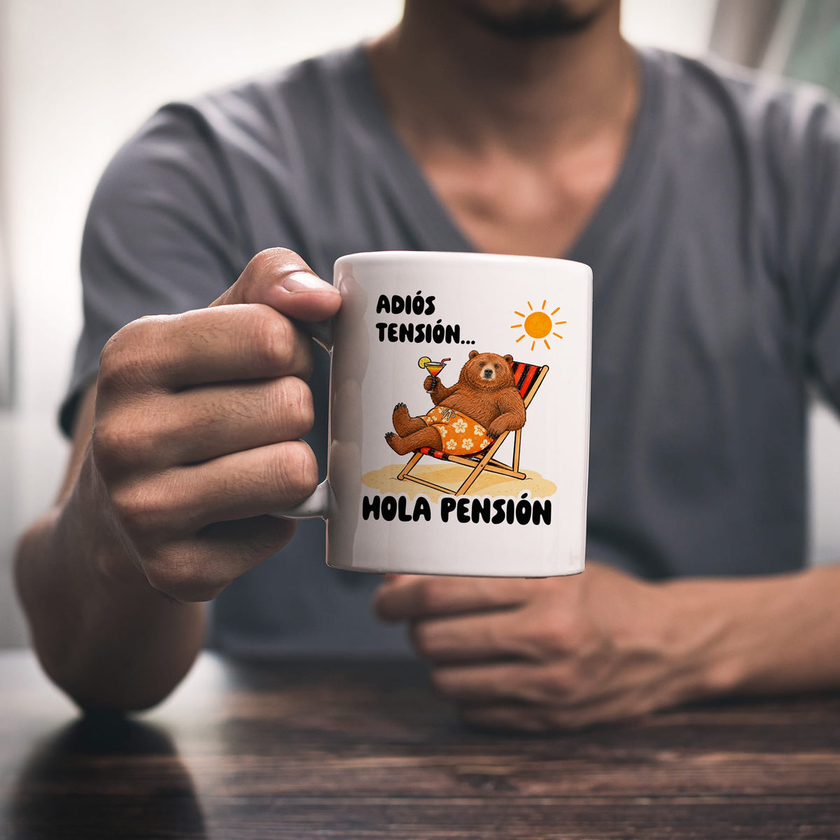 Taza Adiós, tensión. Hola pensión (oso)