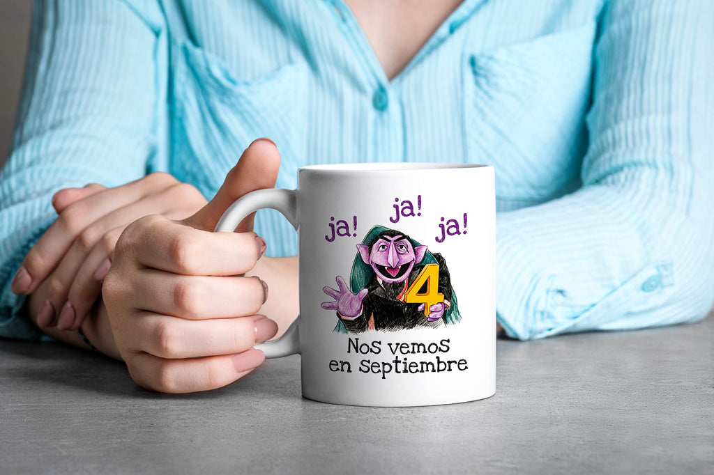 Taza ja! ja! ja! Nos vemos en septiembre