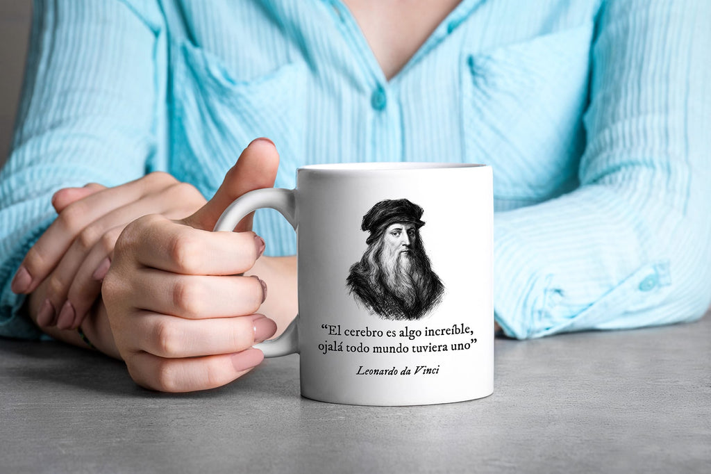 Taza El cerebro es algo increíble, ojalá todo el mundo tuviera uno. Da Vinci